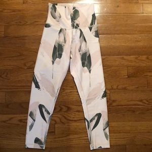 SIZE S: DYI leggings